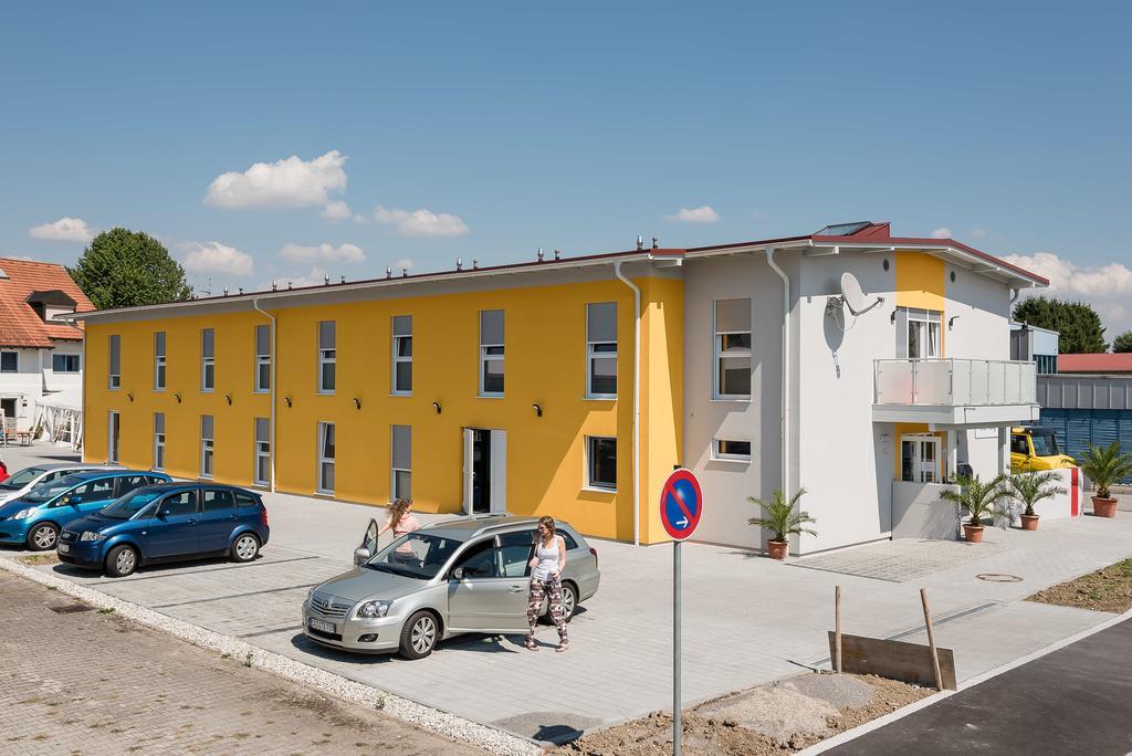 Fairsleep Motel Einstein Erding Eksteriør bilde