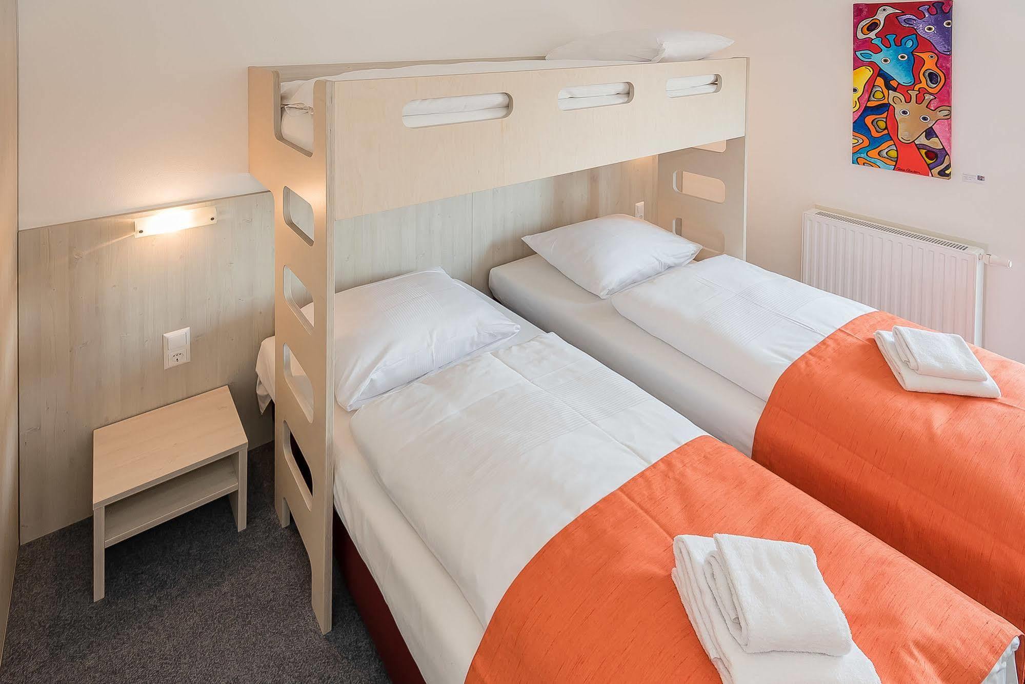 Fairsleep Motel Einstein Erding Eksteriør bilde